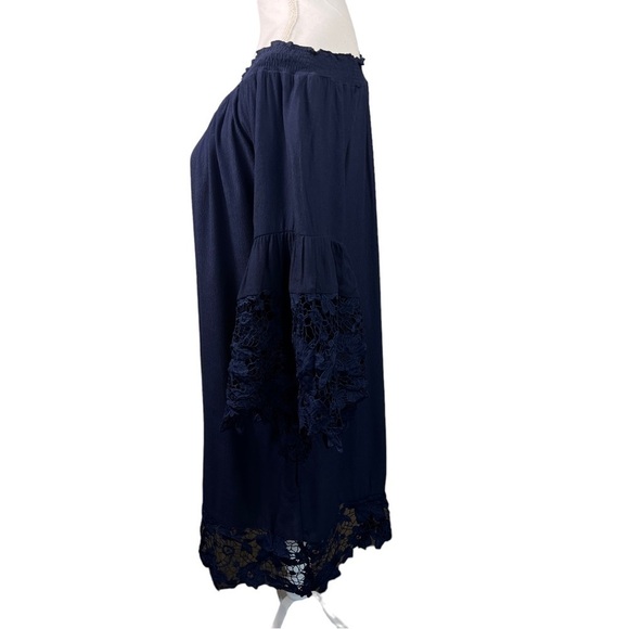 2 Chic Luxe Navy Lace Off the Shoulder Bell Sleeve Dress size: One Size - Picture 3 of 13